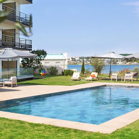 Golden Tulip Hotel & Rooftop Martigues Provence Εξωτερικό φωτογραφία
