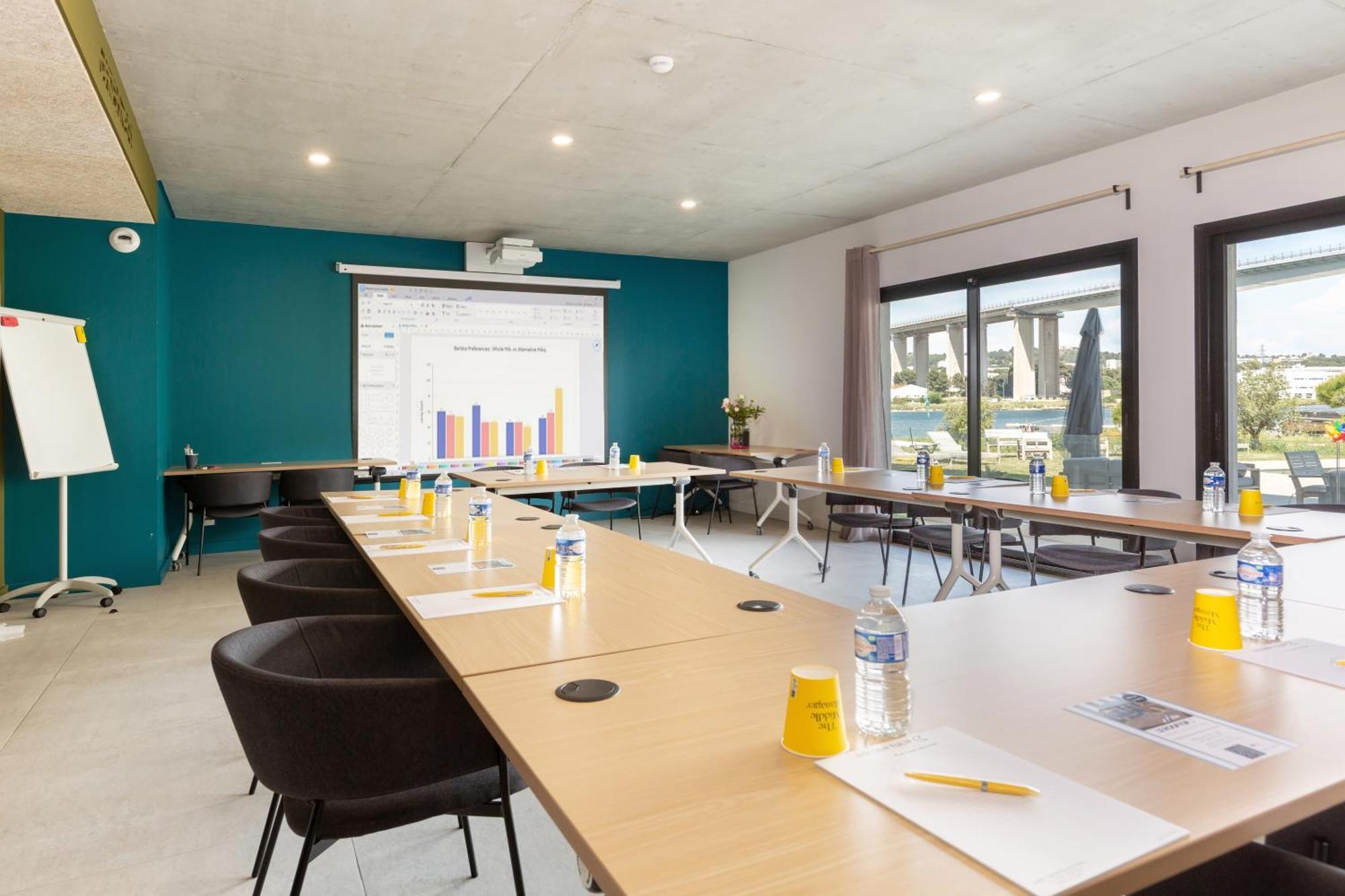 Golden Tulip Hotel & Rooftop Martigues Provence Εξωτερικό φωτογραφία