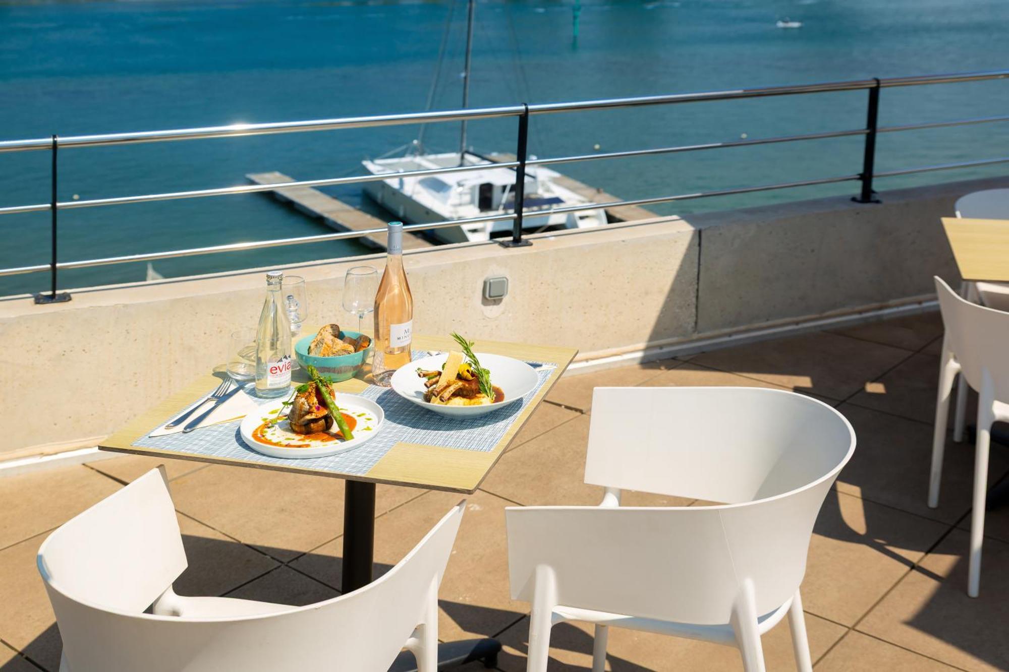 Golden Tulip Hotel & Rooftop Martigues Provence Εξωτερικό φωτογραφία