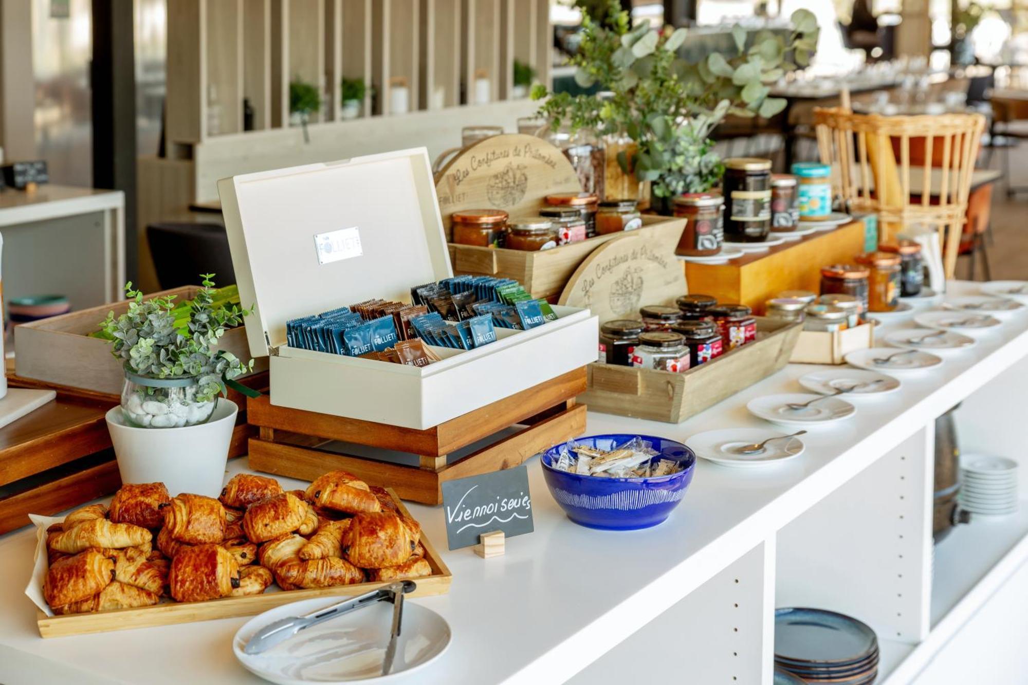 Golden Tulip Hotel & Rooftop Martigues Provence Εξωτερικό φωτογραφία